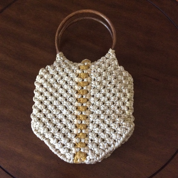 Vintage 1970s Handmade Macrame Wooden Handle Purse - Picture 3 of 11